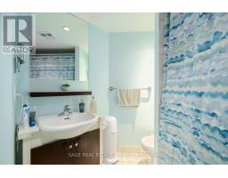 1705 - 208 QUEENS QUAY W