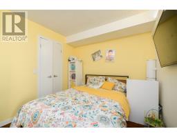 1705 - 208 QUEENS QUAY W