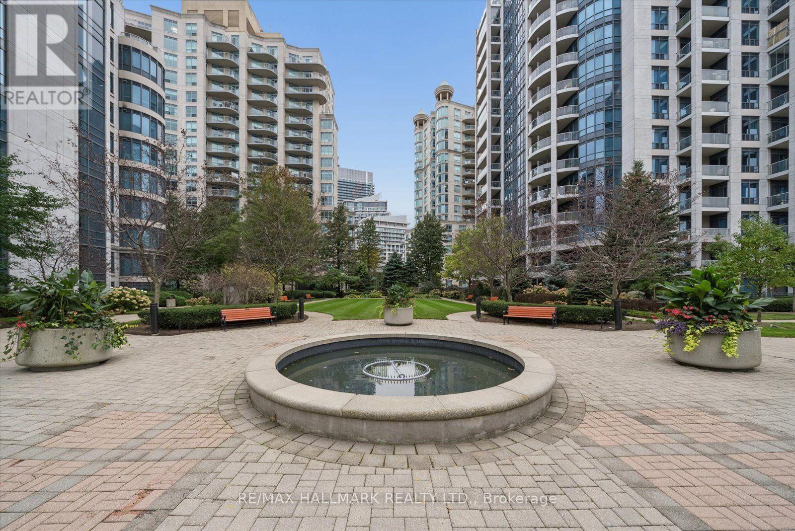105 - 2087 Lake Shore Boulevard W, Toronto (mimico), Ontario