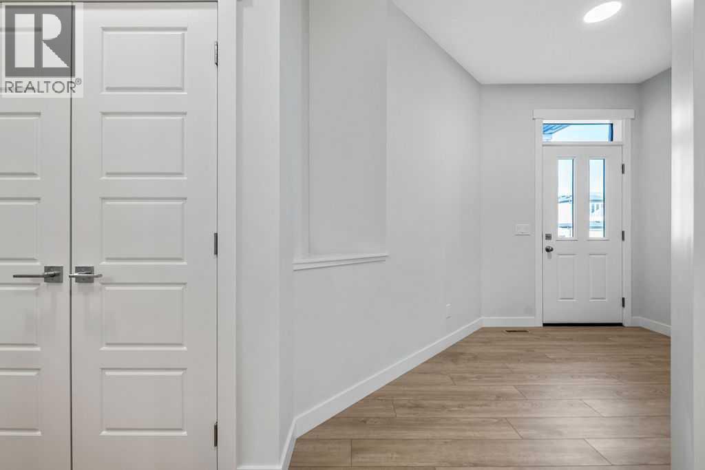 322 Hotchkiss Common Se, Calgary, Alberta