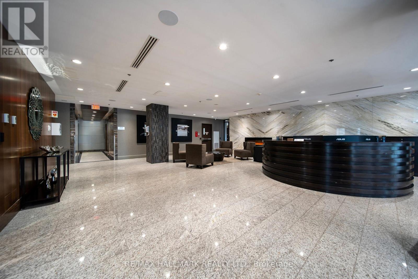 2708 - 825 Church Street, Toronto (rosedale-moore Park), Ontario