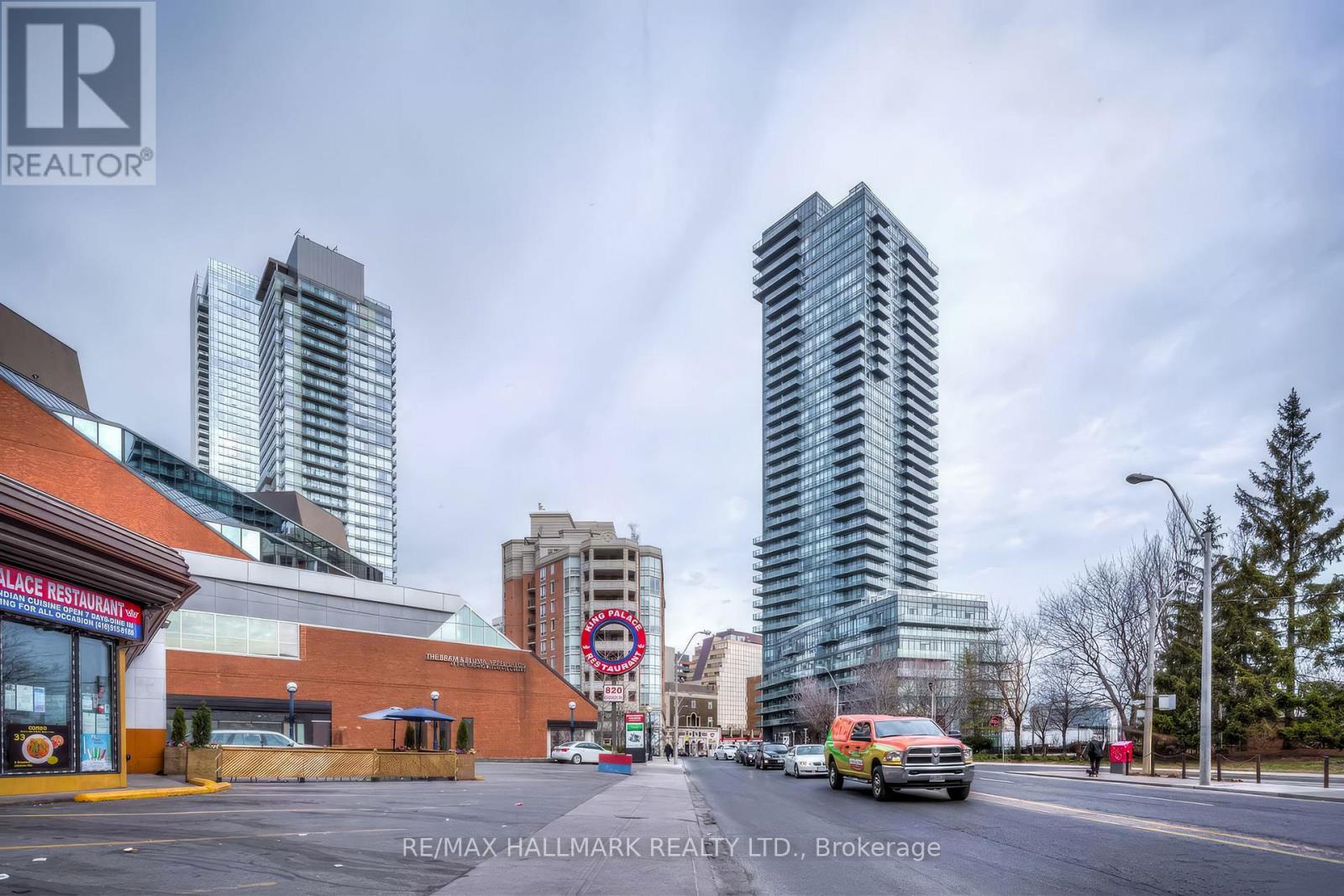 2708 - 825 Church Street, Toronto (rosedale-moore Park), Ontario