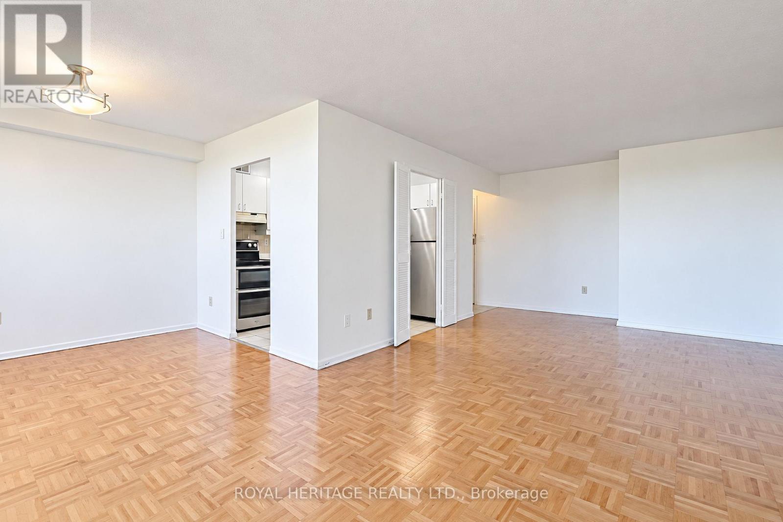 603 - 10 Edgecliff Golfway, Toronto (flemingdon Park), Ontario