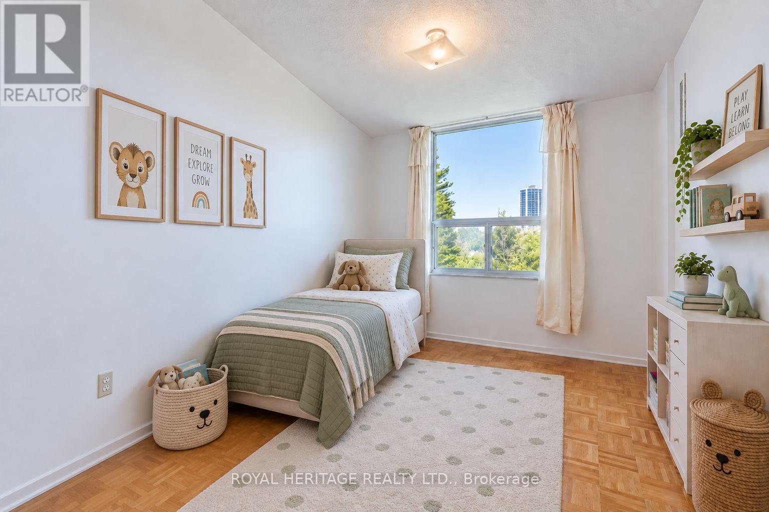 603 - 10 Edgecliff Golfway, Toronto (flemingdon Park), Ontario