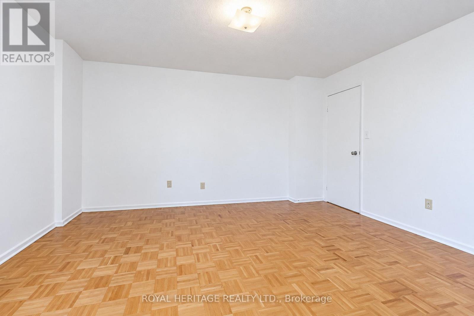 603 - 10 Edgecliff Golfway, Toronto (flemingdon Park), Ontario