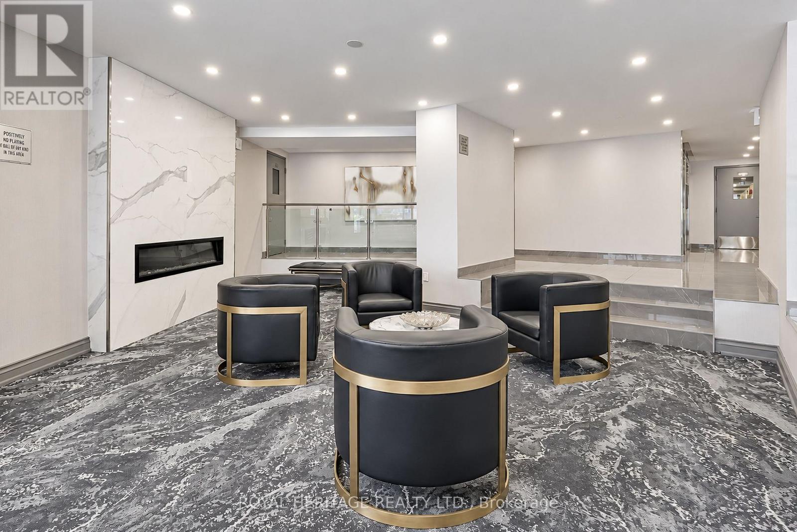 603 - 10 Edgecliff Golfway, Toronto (flemingdon Park), Ontario