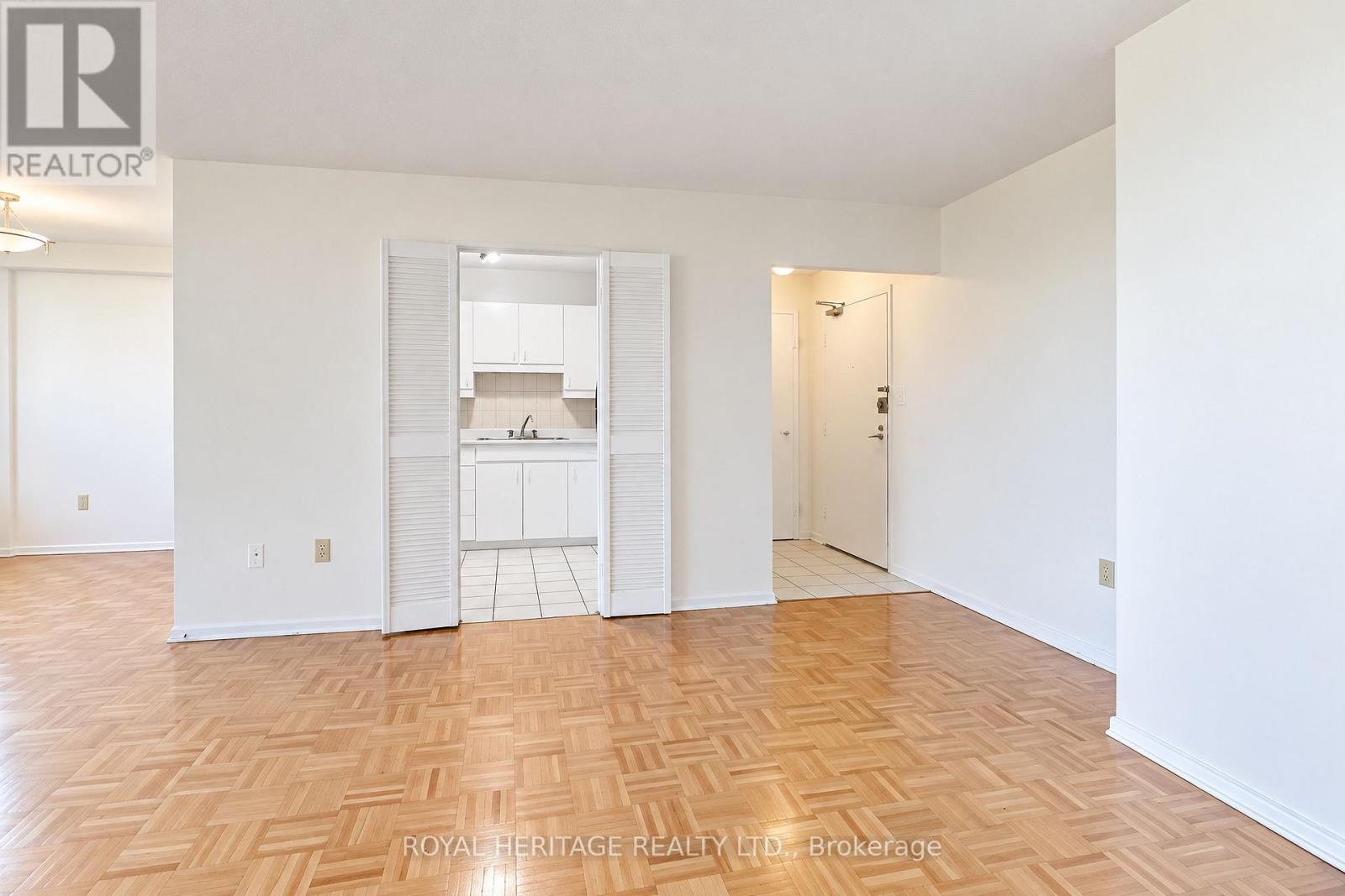 603 - 10 Edgecliff Golfway, Toronto (flemingdon Park), Ontario
