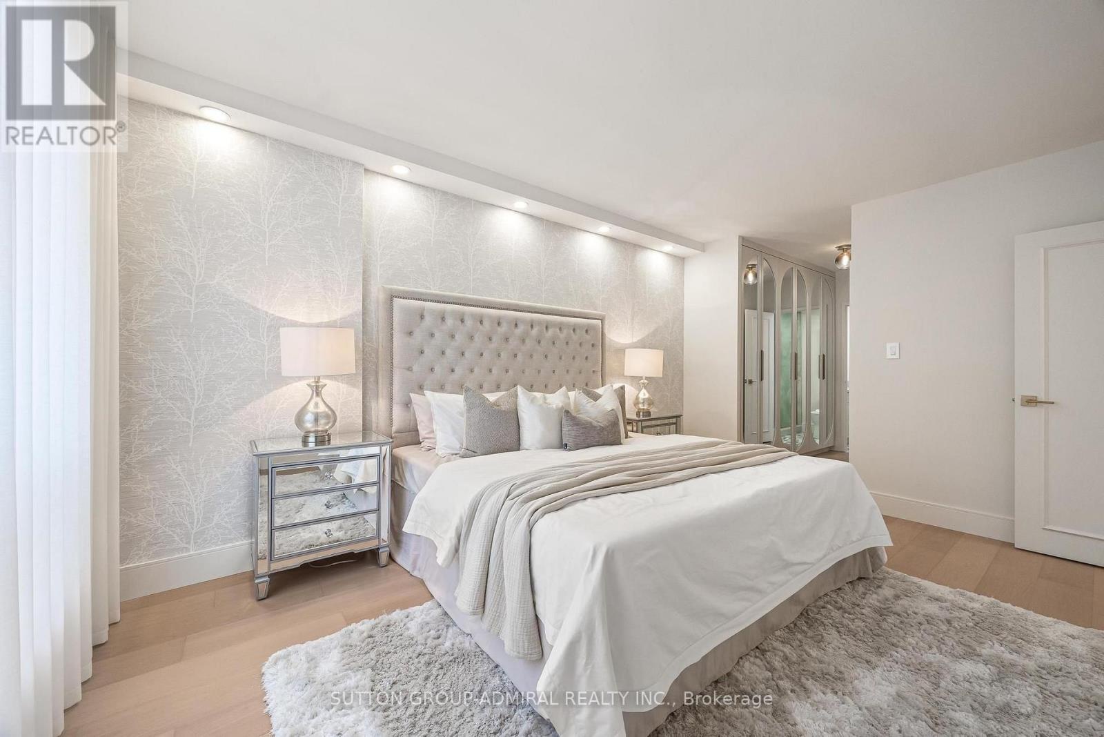 407 - 350 Lonsdale Road, Toronto (forest Hill South), Ontario