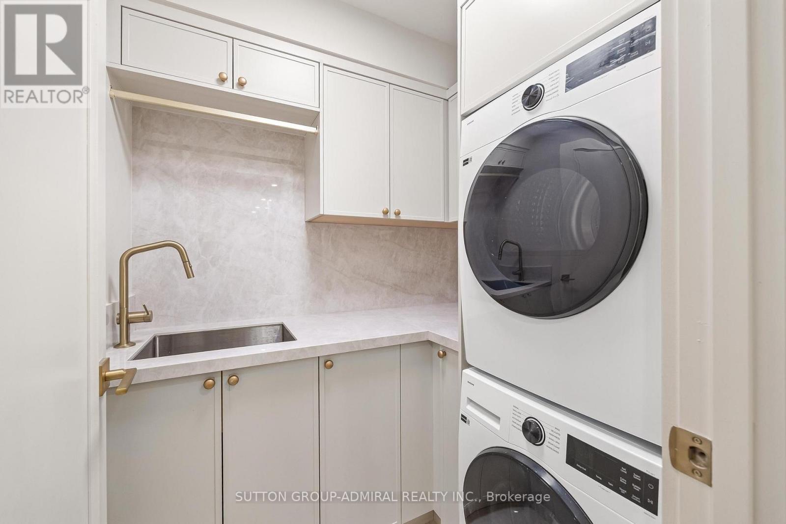 407 - 350 Lonsdale Road, Toronto (forest Hill South), Ontario