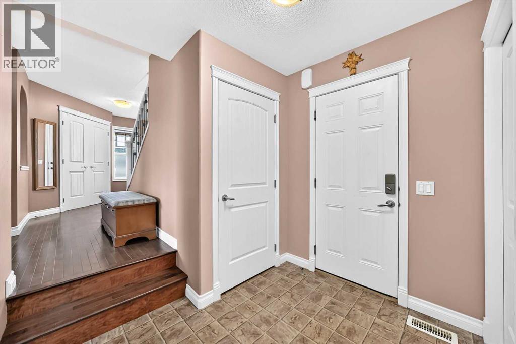 148 Springmere Grove, Chestermere, Alberta