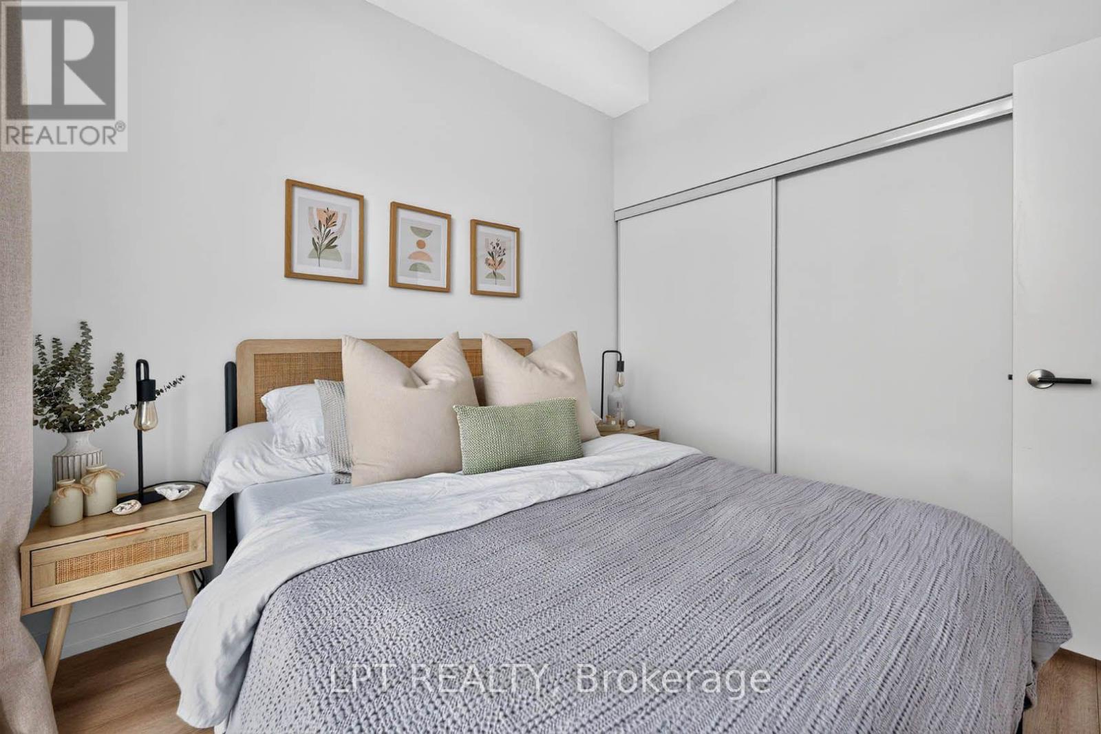 312 - 500 Dupont Street, Toronto (annex), Ontario