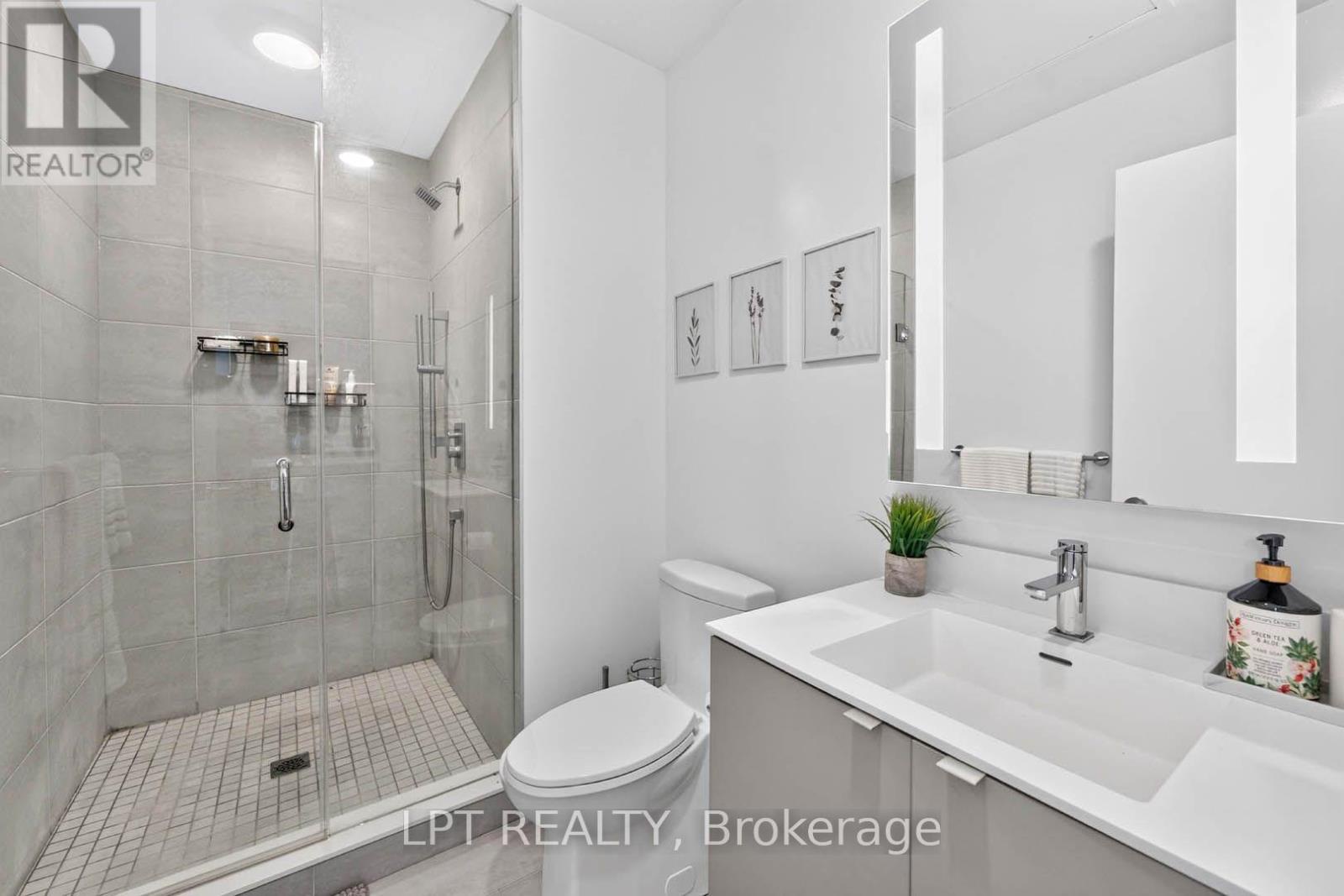 312 - 500 Dupont Street, Toronto (annex), Ontario