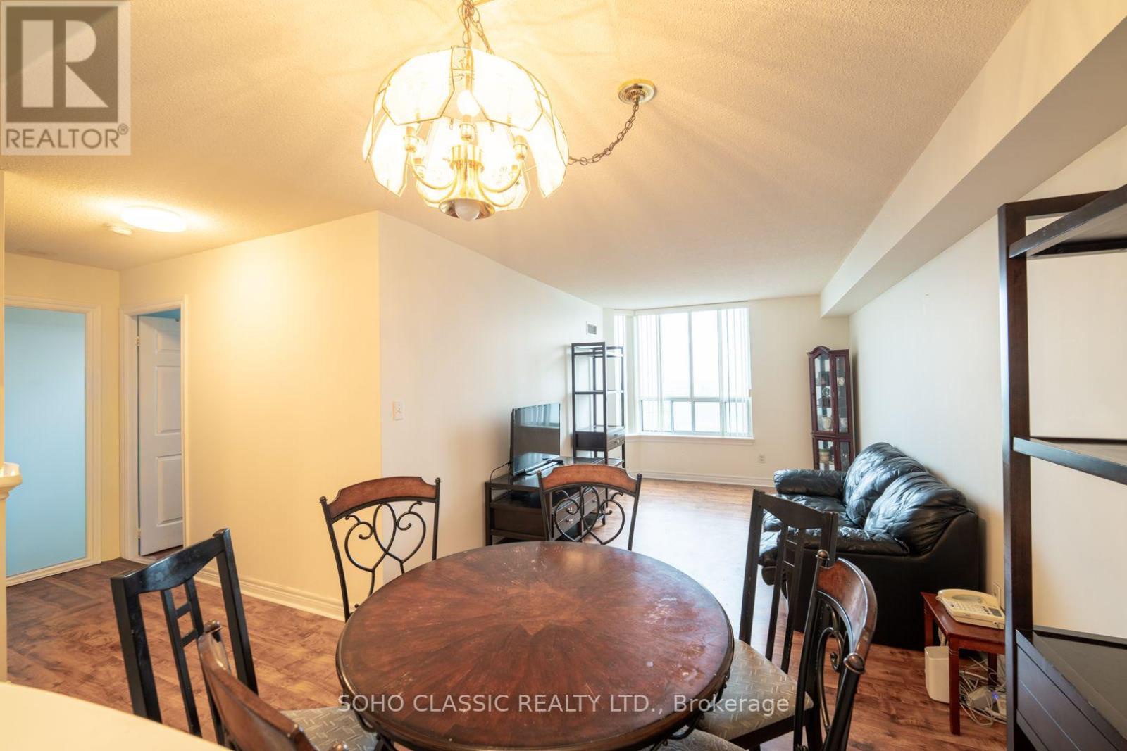 809 - 1700 Eglinton Avenue E, Toronto (victoria Village), Ontario