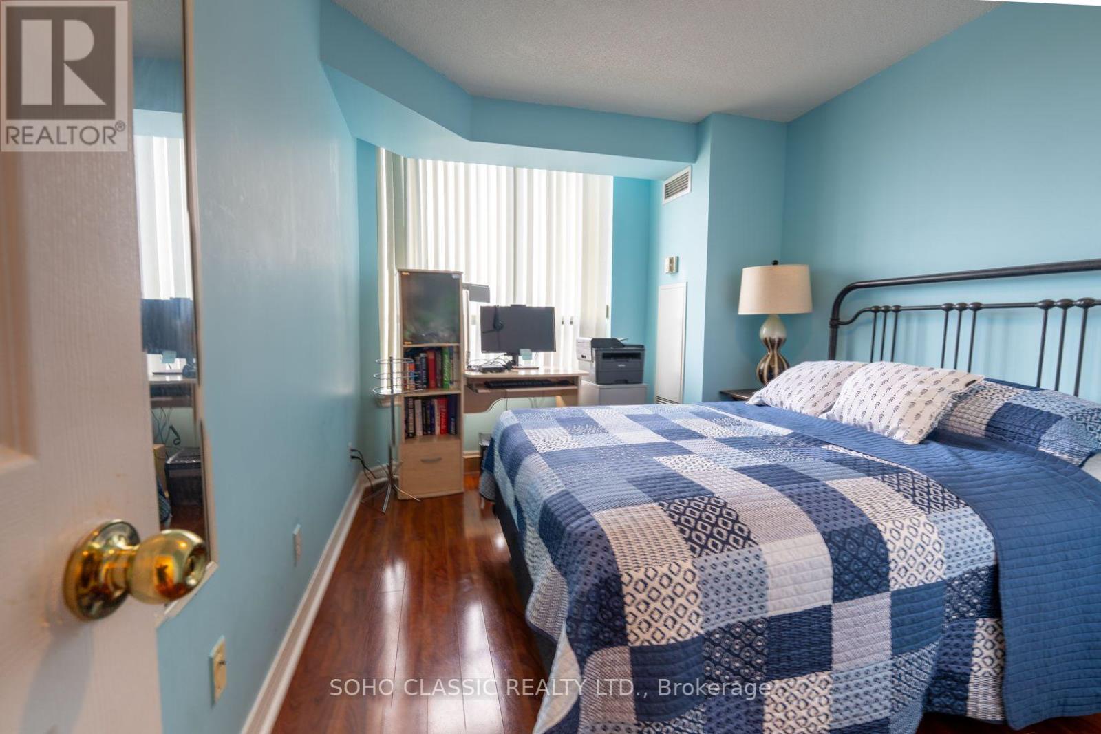 809 - 1700 Eglinton Avenue E, Toronto (victoria Village), Ontario