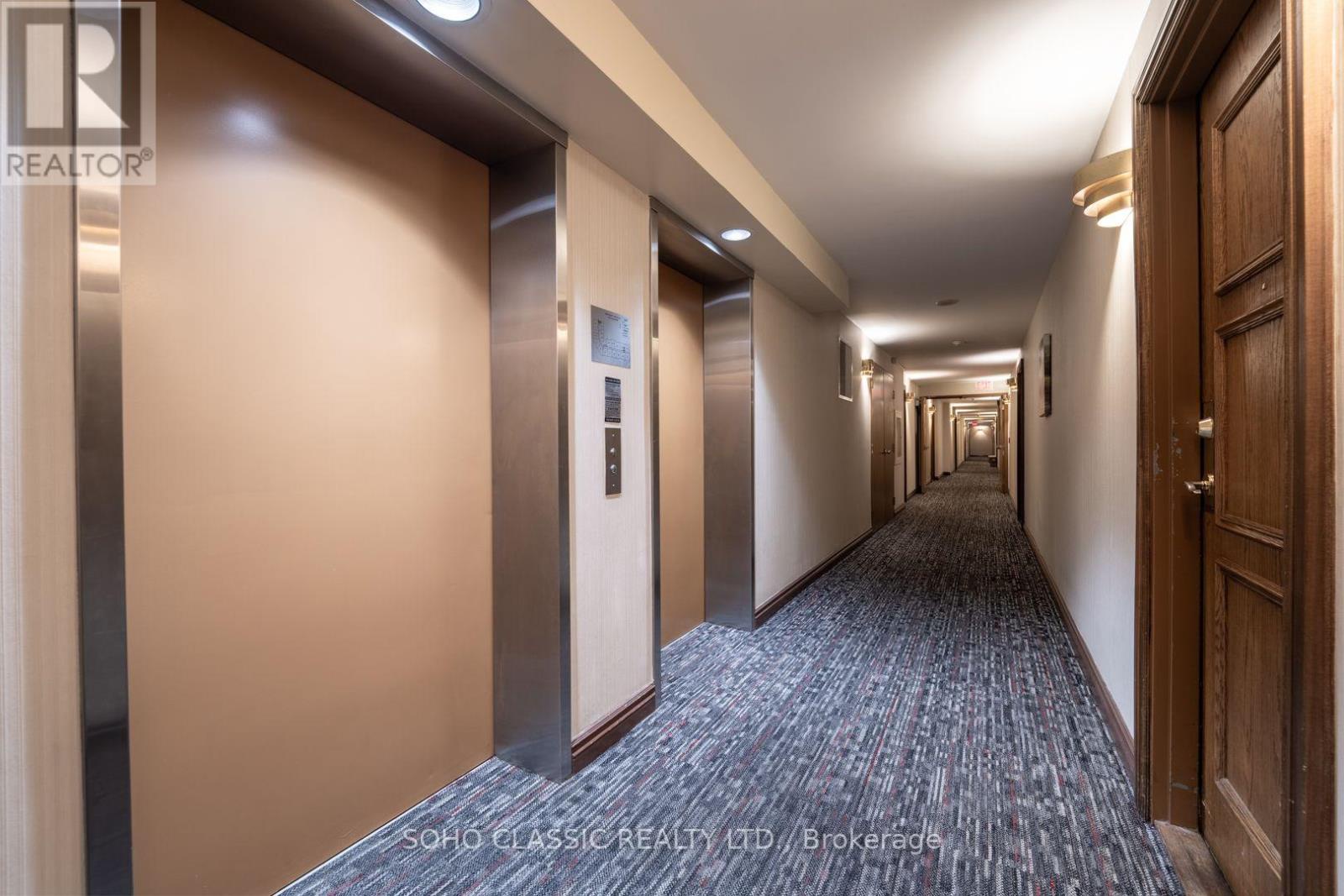 809 - 1700 Eglinton Avenue E, Toronto (victoria Village), Ontario