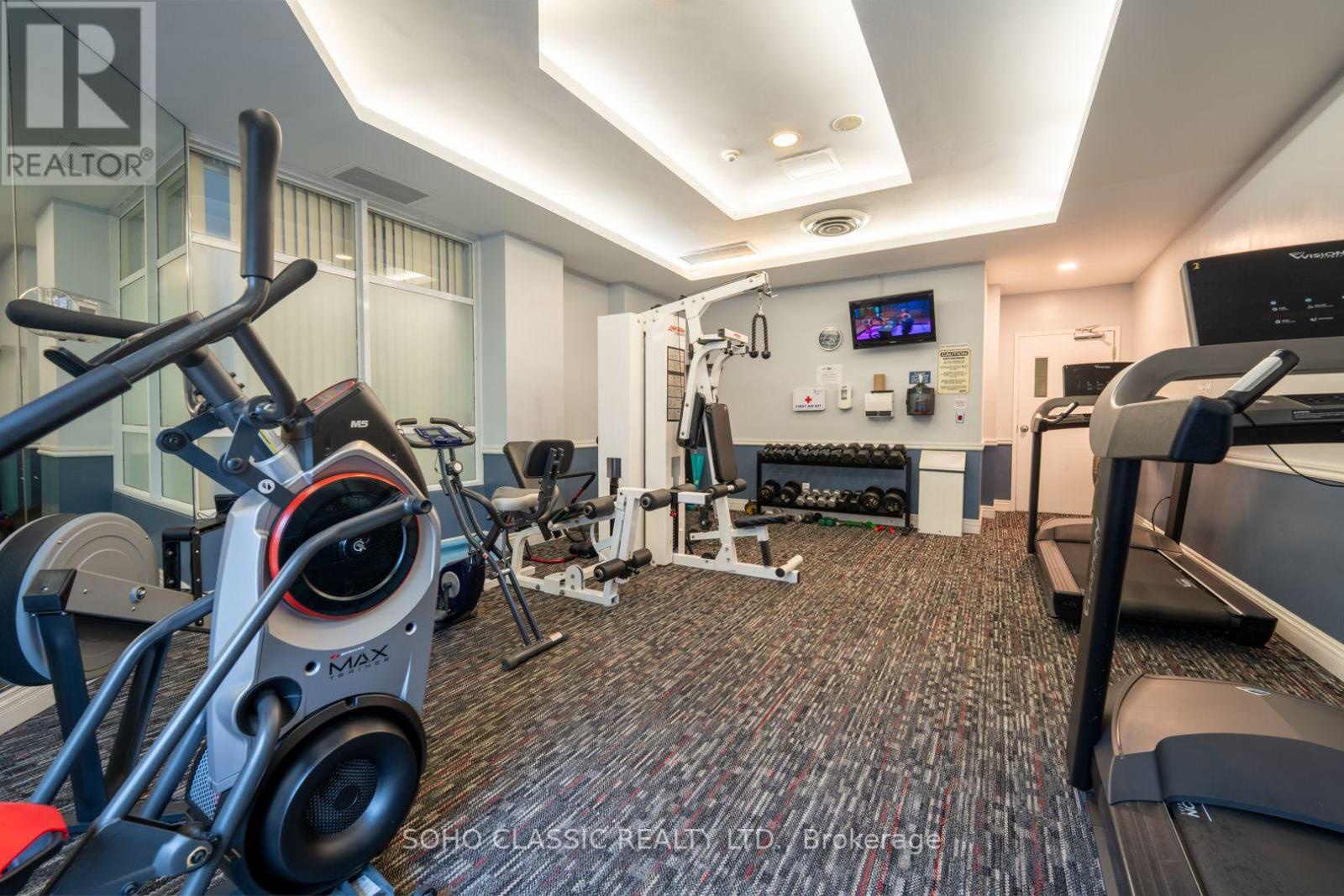 809 - 1700 Eglinton Avenue E, Toronto (victoria Village), Ontario
