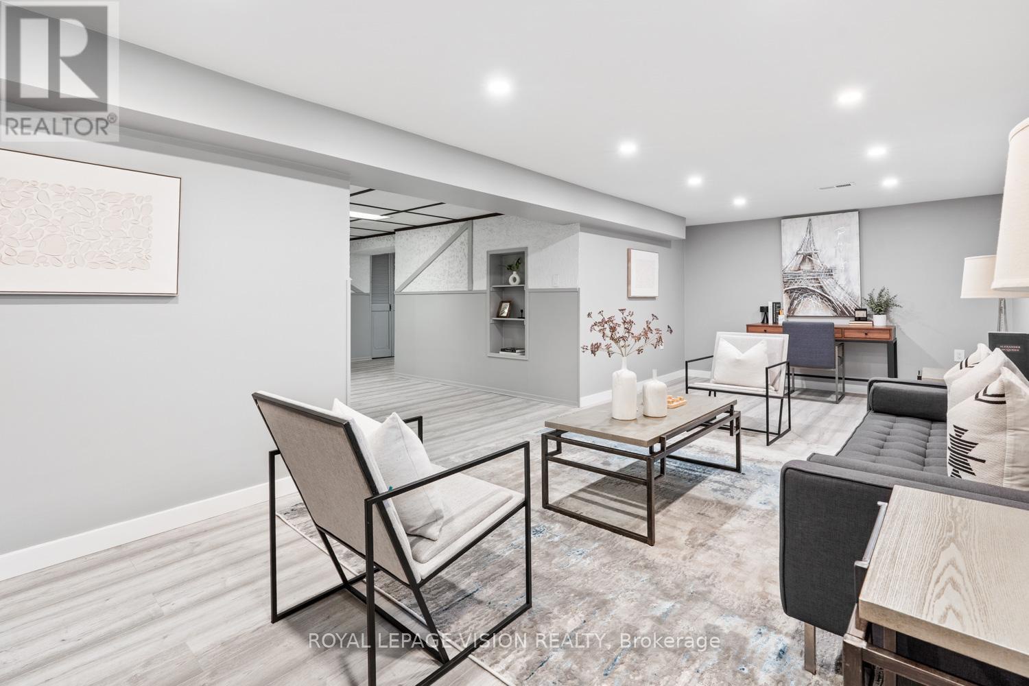 6 Macduff Crescent, Toronto (cliffcrest), Ontario