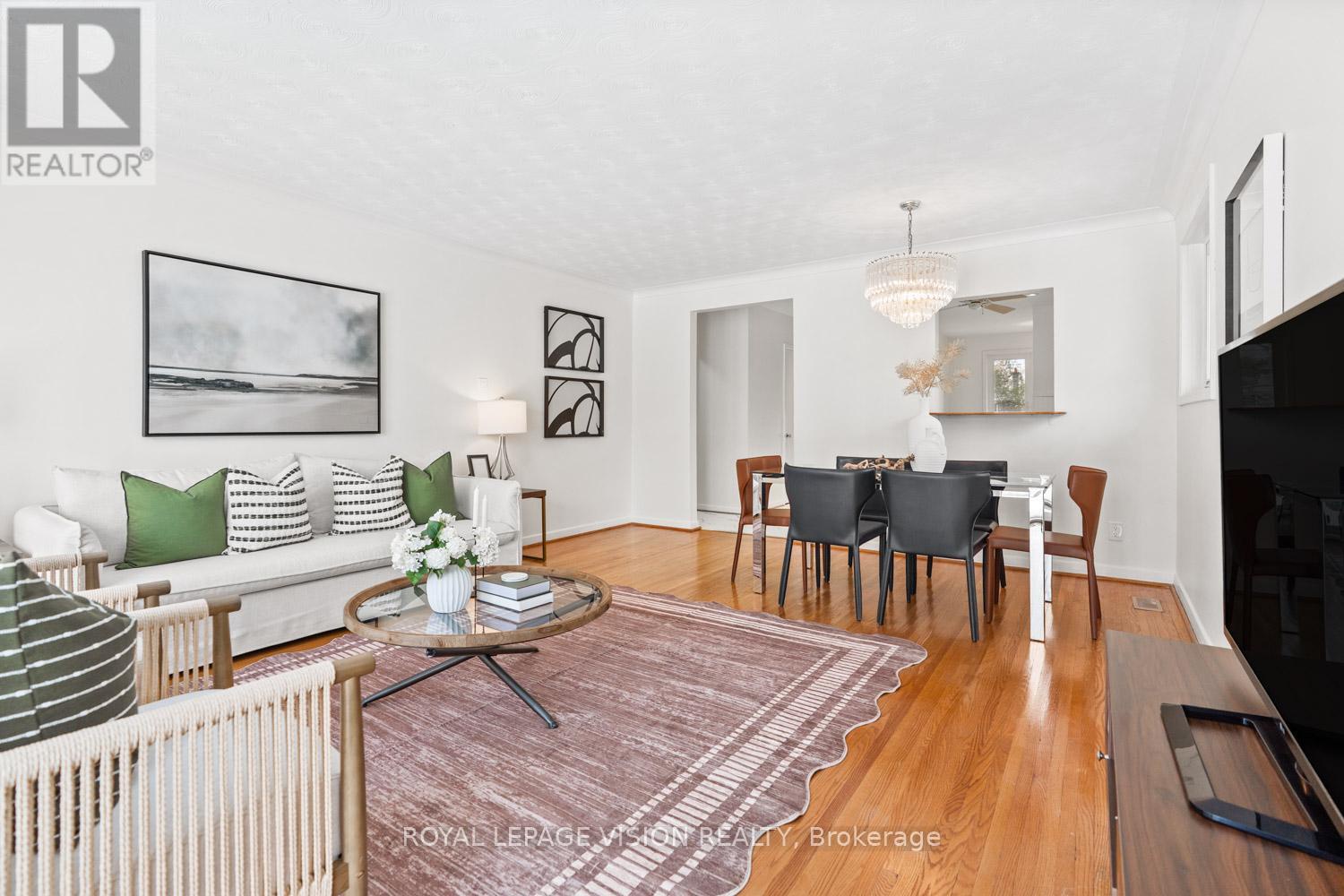 6 Macduff Crescent, Toronto (cliffcrest), Ontario