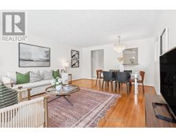 6 MACDUFF CRESCENT