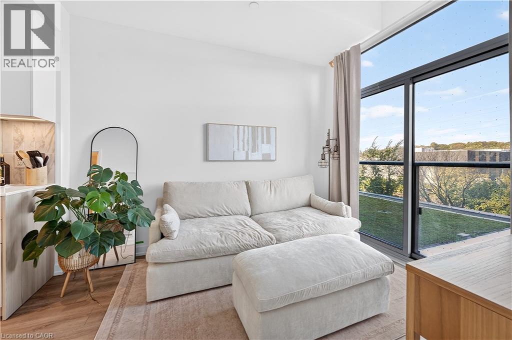 500 Dupont Street Unit# 312, Toronto, Ontario