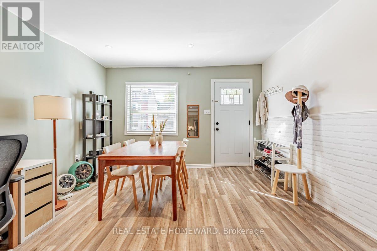 111 Jones Avenue, Toronto (south Riverdale), Ontario