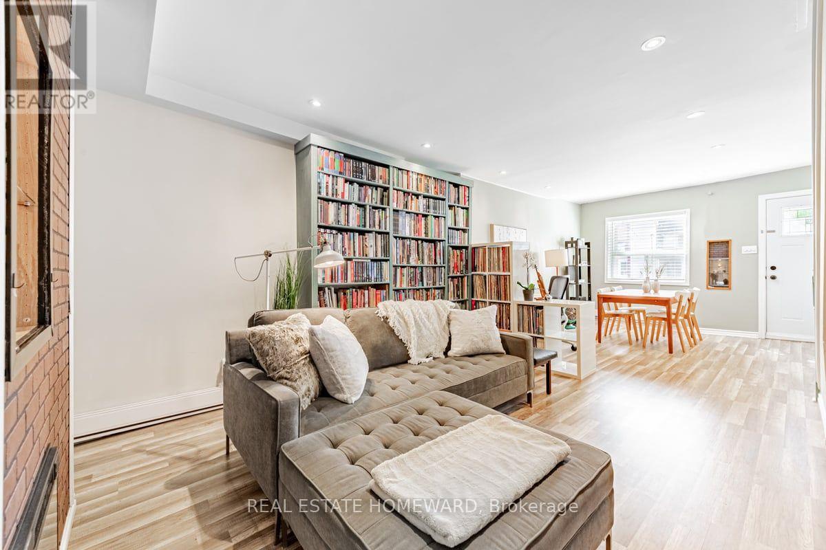 111 Jones Avenue, Toronto (south Riverdale), Ontario