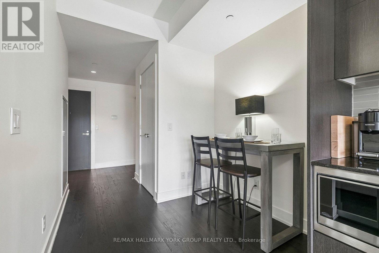606 - 3018 Yonge Street, Toronto (lawrence Park South), Ontario