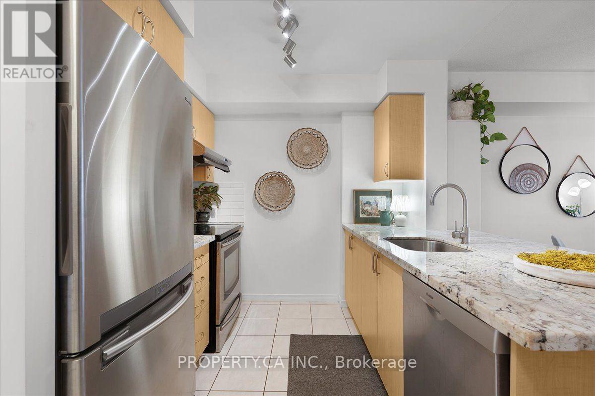 822 - 61 Heintzman Street, Toronto (junction Area), Ontario