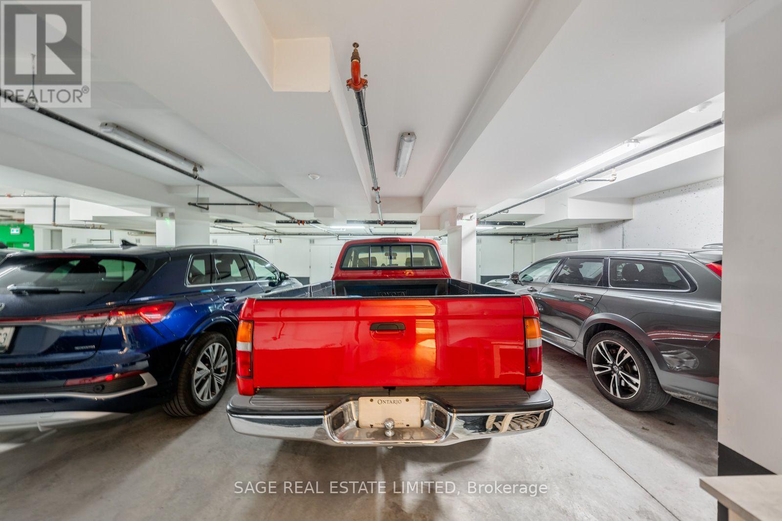 5 Thurloe Avenue, Toronto (mount Pleasant East), Ontario