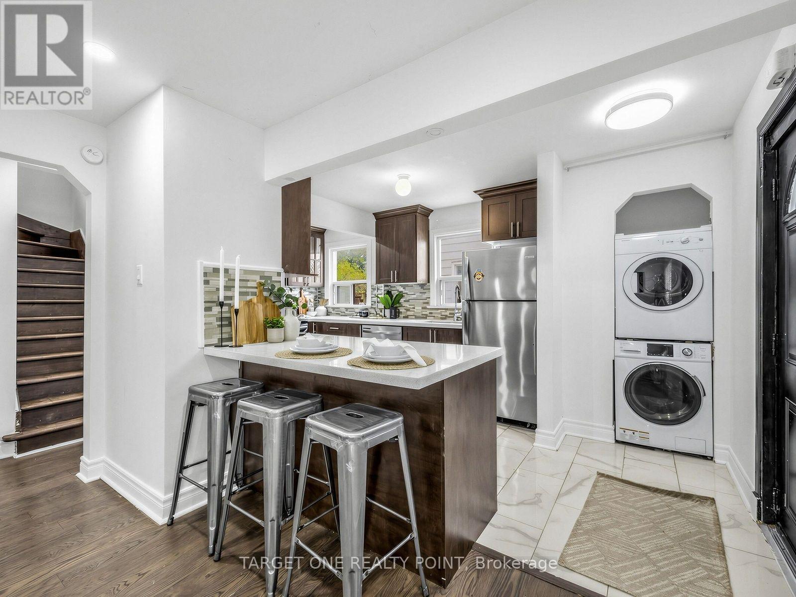 75 Gradwell Drive, Toronto (cliffcrest), Ontario