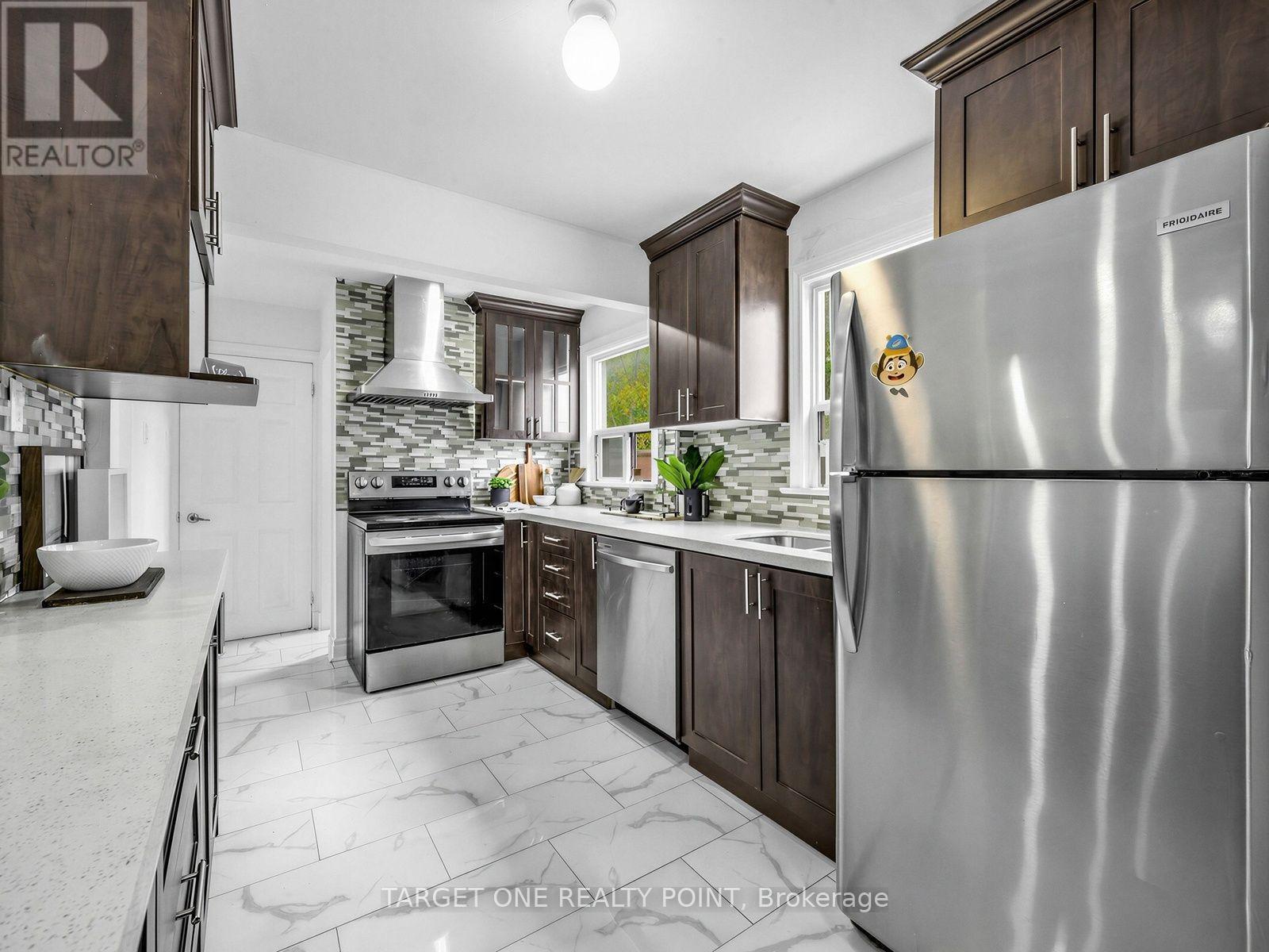 75 Gradwell Drive, Toronto (cliffcrest), Ontario