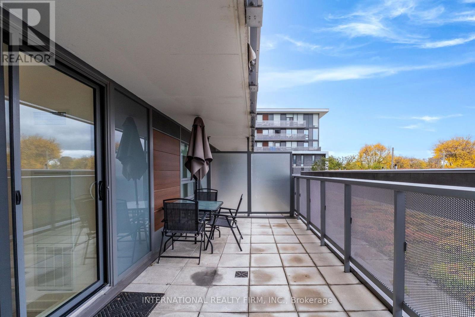 320 - 160 Flemington Road, Toronto (yorkdale-glen Park), Ontario