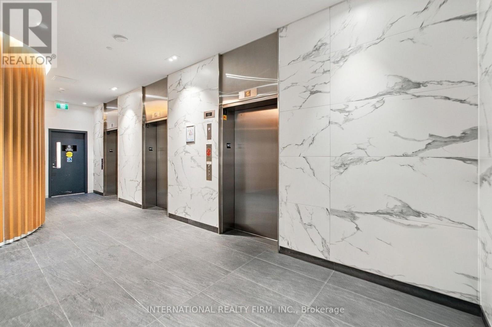 320 - 160 Flemington Road, Toronto (yorkdale-glen Park), Ontario