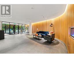 320 - 160 FLEMINGTON ROAD