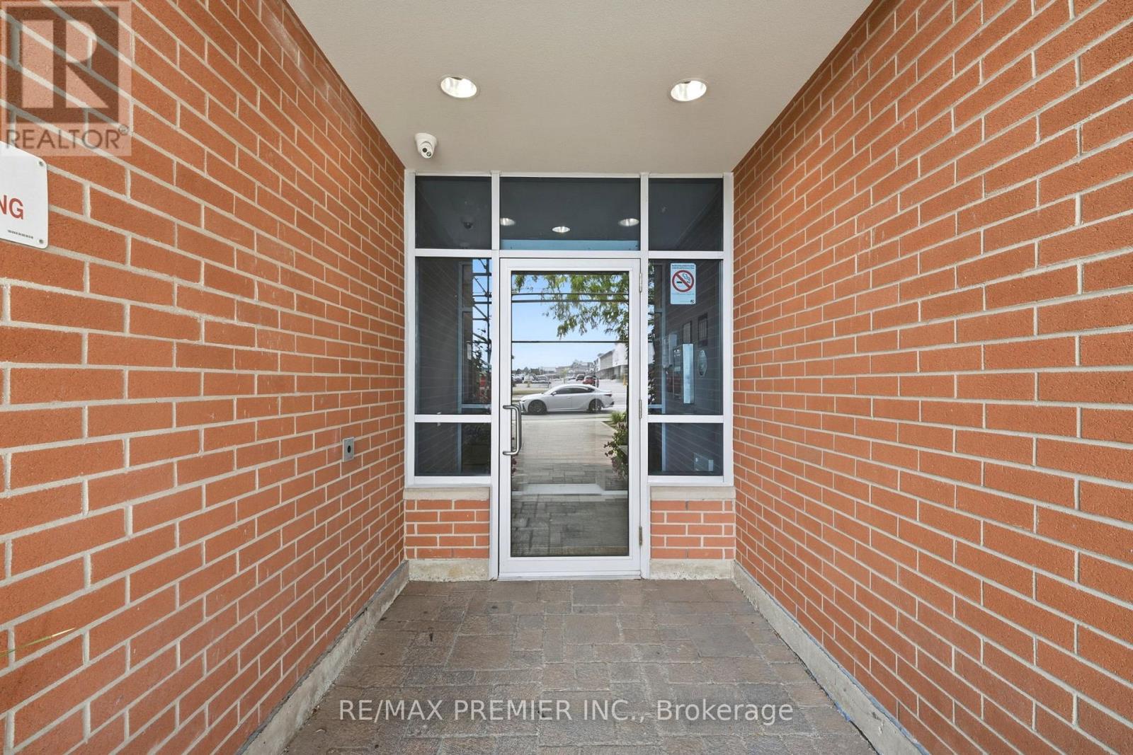 306 - 2772 Keele Street, Toronto (downsview-roding-cfb), Ontario