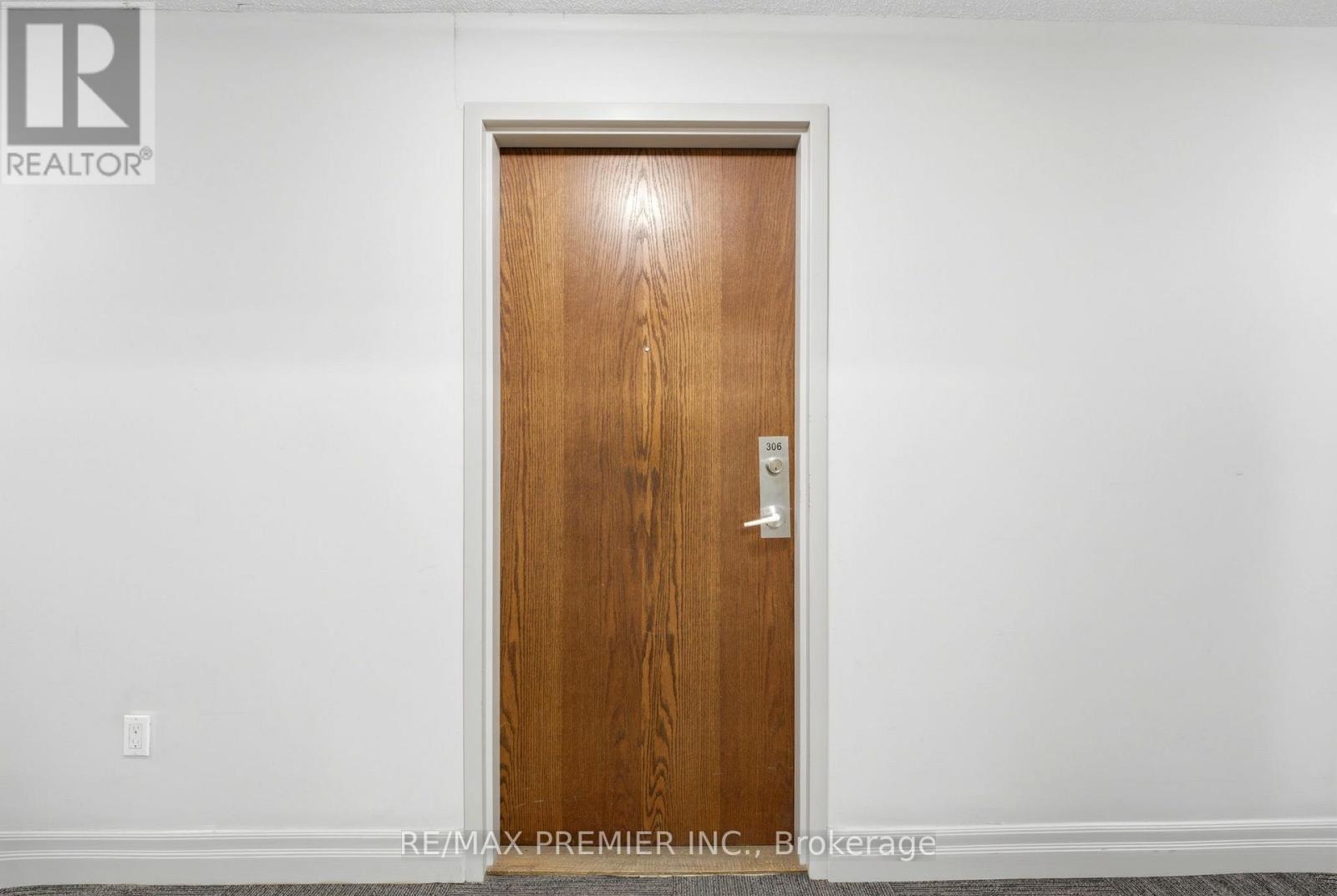 306 - 2772 Keele Street, Toronto (downsview-roding-cfb), Ontario