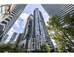 802 - 45 CHARLES STREET E