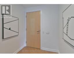 802 - 45 CHARLES STREET E