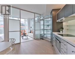 802 - 45 CHARLES STREET E