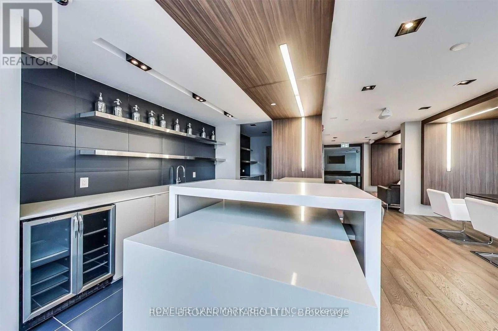 2910 - 101 Peter Street, Toronto (waterfront Communities), Ontario