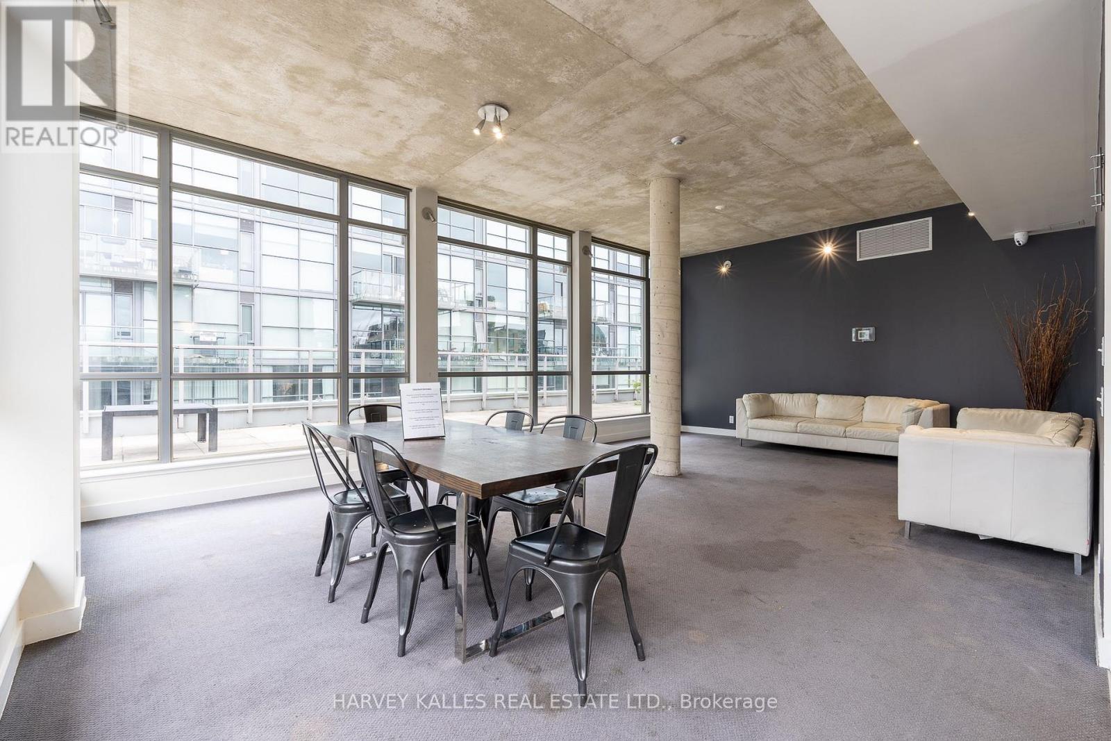 702 - 36 Charlotte Street, Toronto (waterfront Communities), Ontario