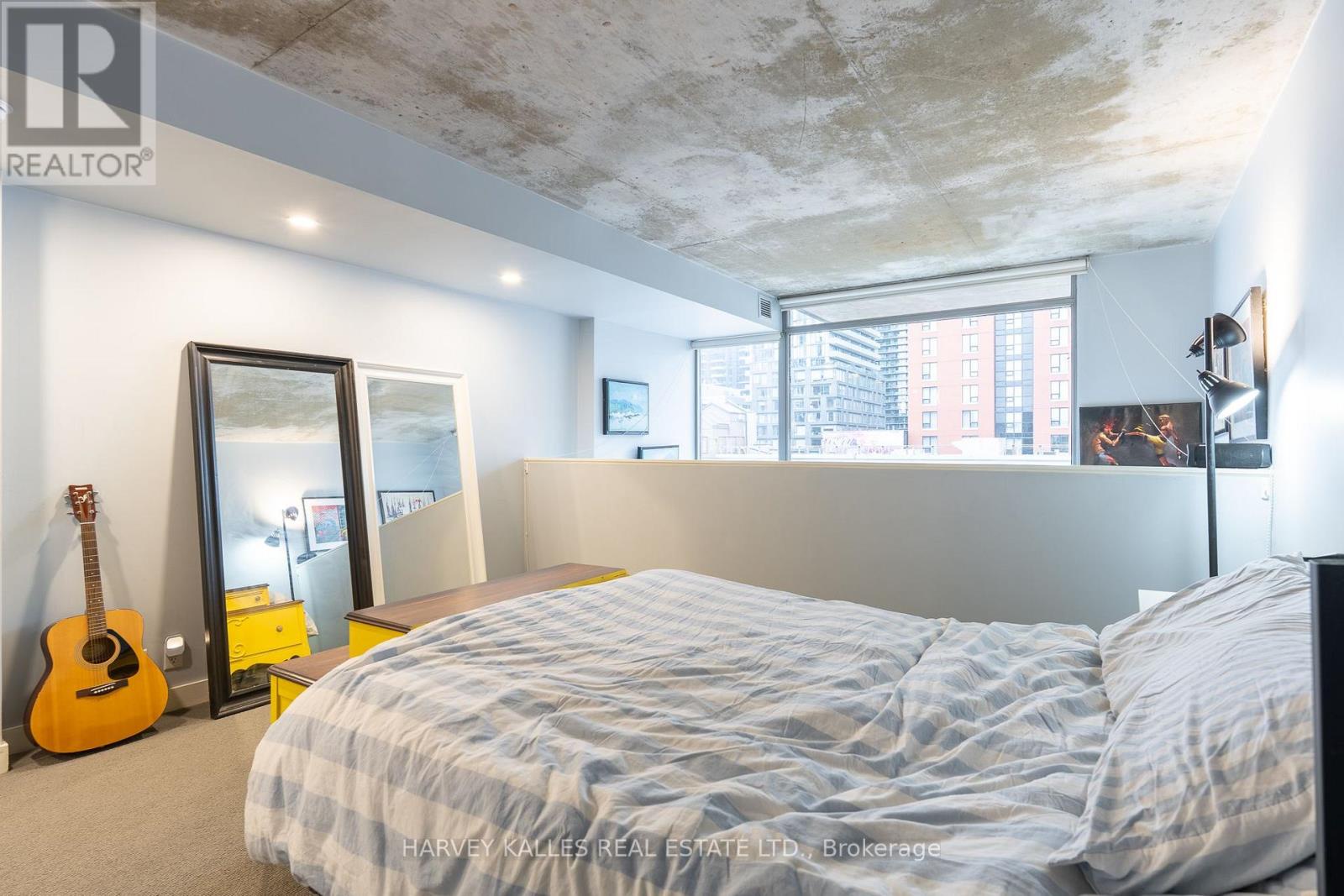 702 - 36 Charlotte Street, Toronto (waterfront Communities), Ontario