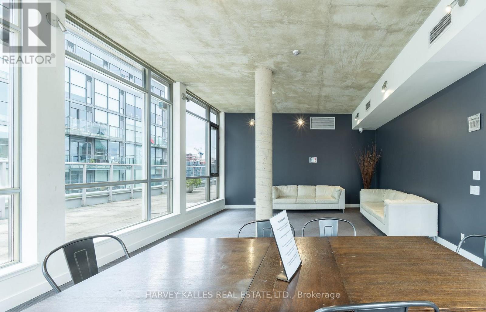 702 - 36 Charlotte Street, Toronto (waterfront Communities), Ontario