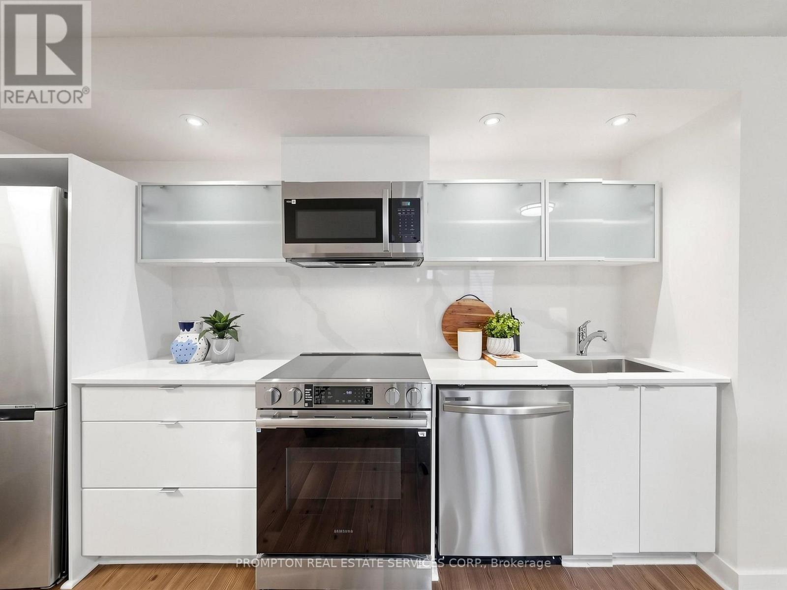 1006 - 4k Spadina Avenue, Toronto (waterfront Communities), Ontario