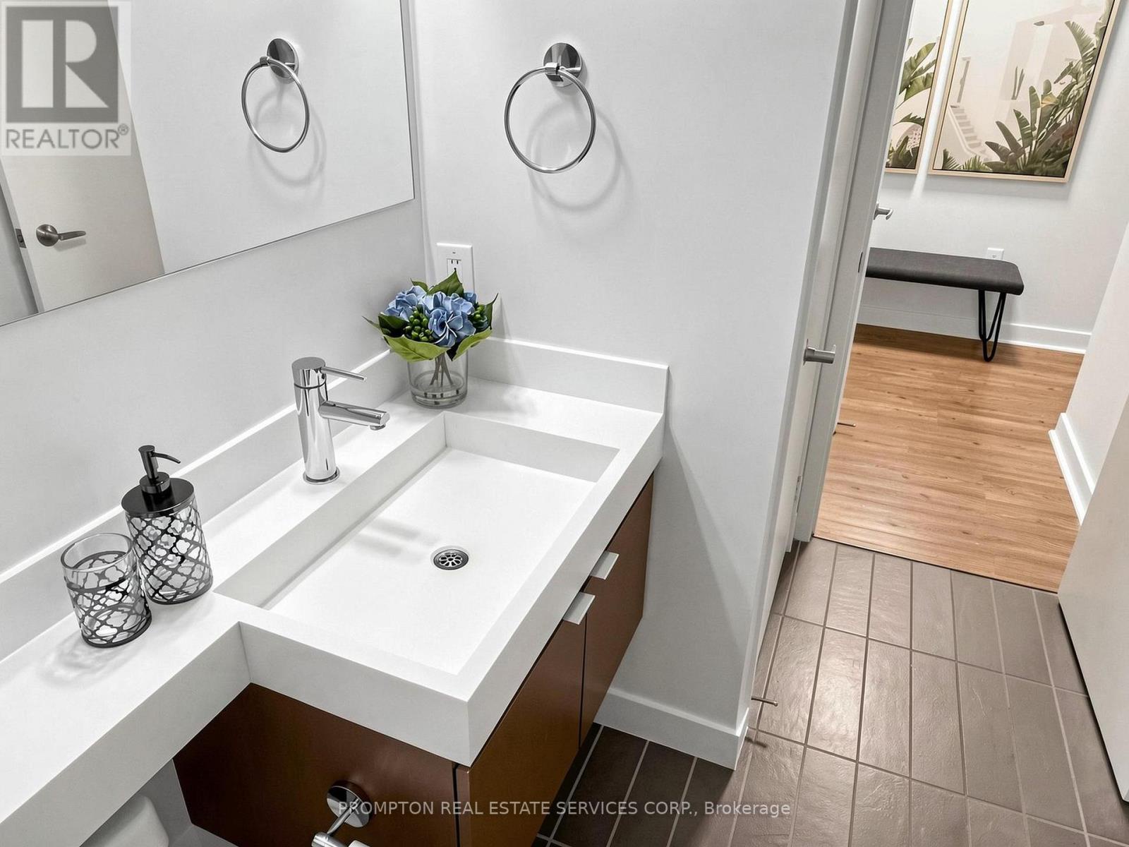 1006 - 4k Spadina Avenue, Toronto (waterfront Communities), Ontario