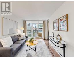 1006 - 4K SPADINA AVENUE