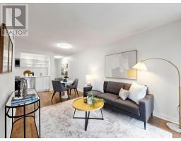 1006 - 4K SPADINA AVENUE
