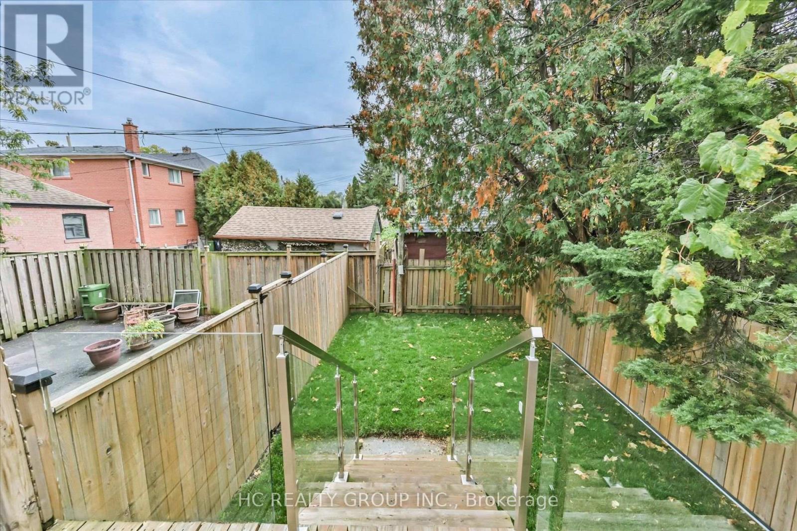 78 Greendale Avenue, Toronto (rockcliffe-smythe), Ontario