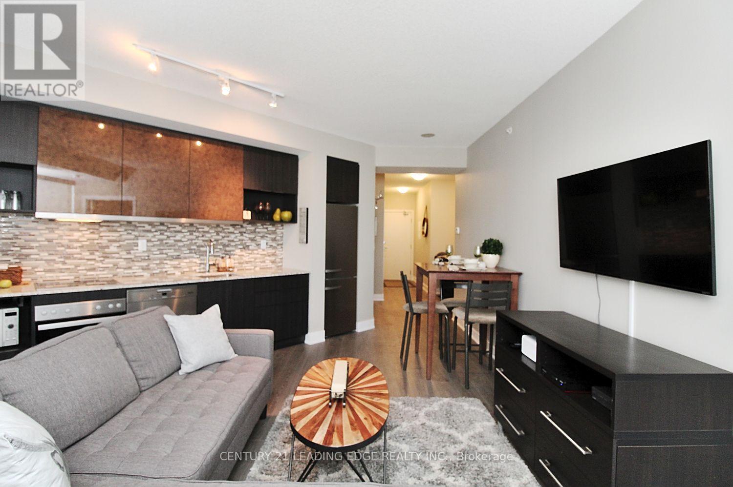 814 - 99 The Donway West Road, Toronto (banbury-don Mills), Ontario