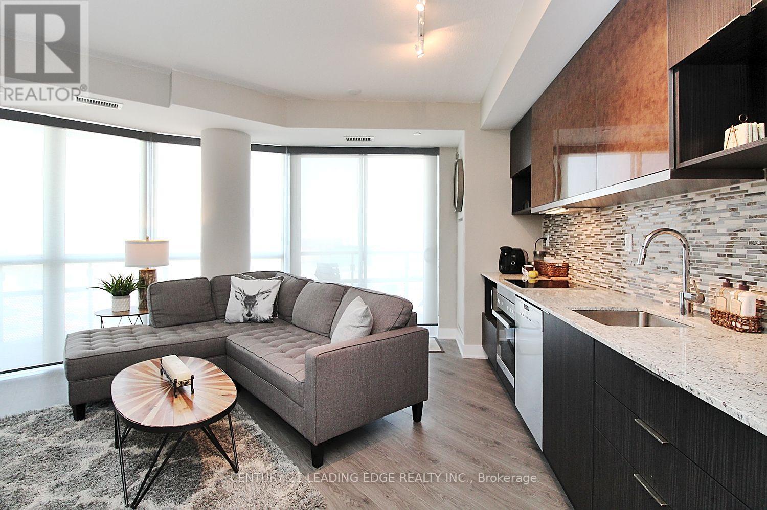 814 - 99 The Donway West Road, Toronto (banbury-don Mills), Ontario